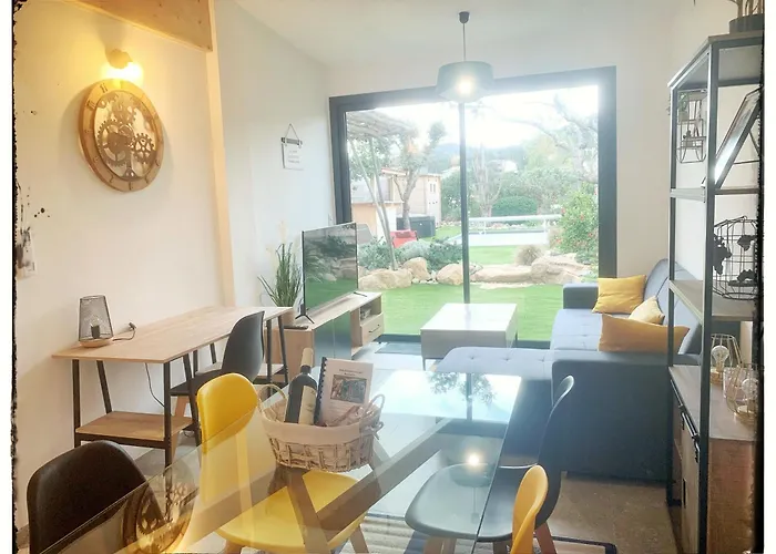 Dolce, Piscine Privee Chauffee & Jacuzzi Privatif, 5mn Des Plages Villa